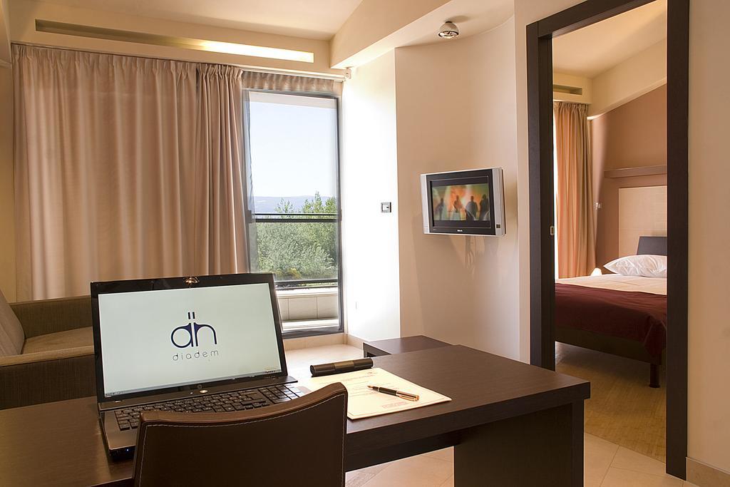 Hotel Diadem Omiš Kamer foto